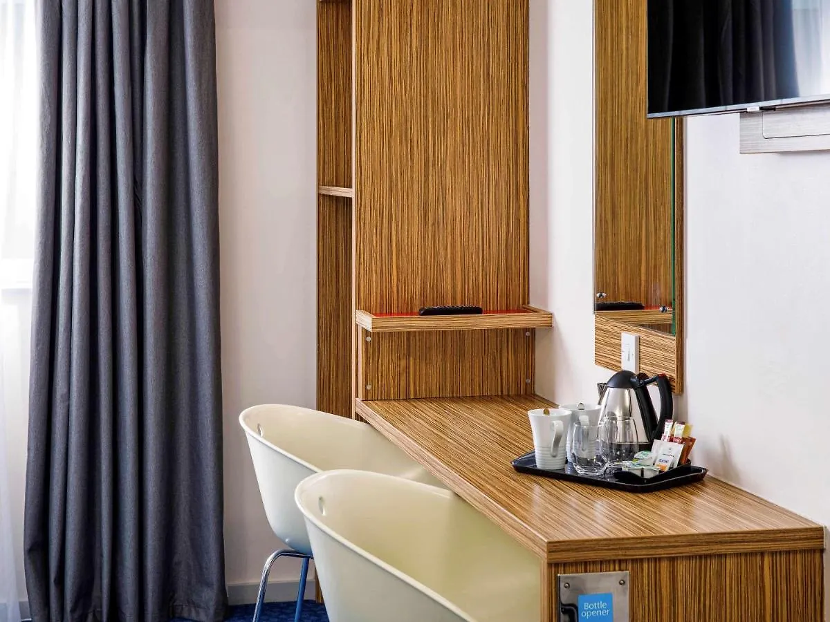 *** Otel Ibis Budget London Heathrow Terminal 5 Hillingdon Birleşik Krallık